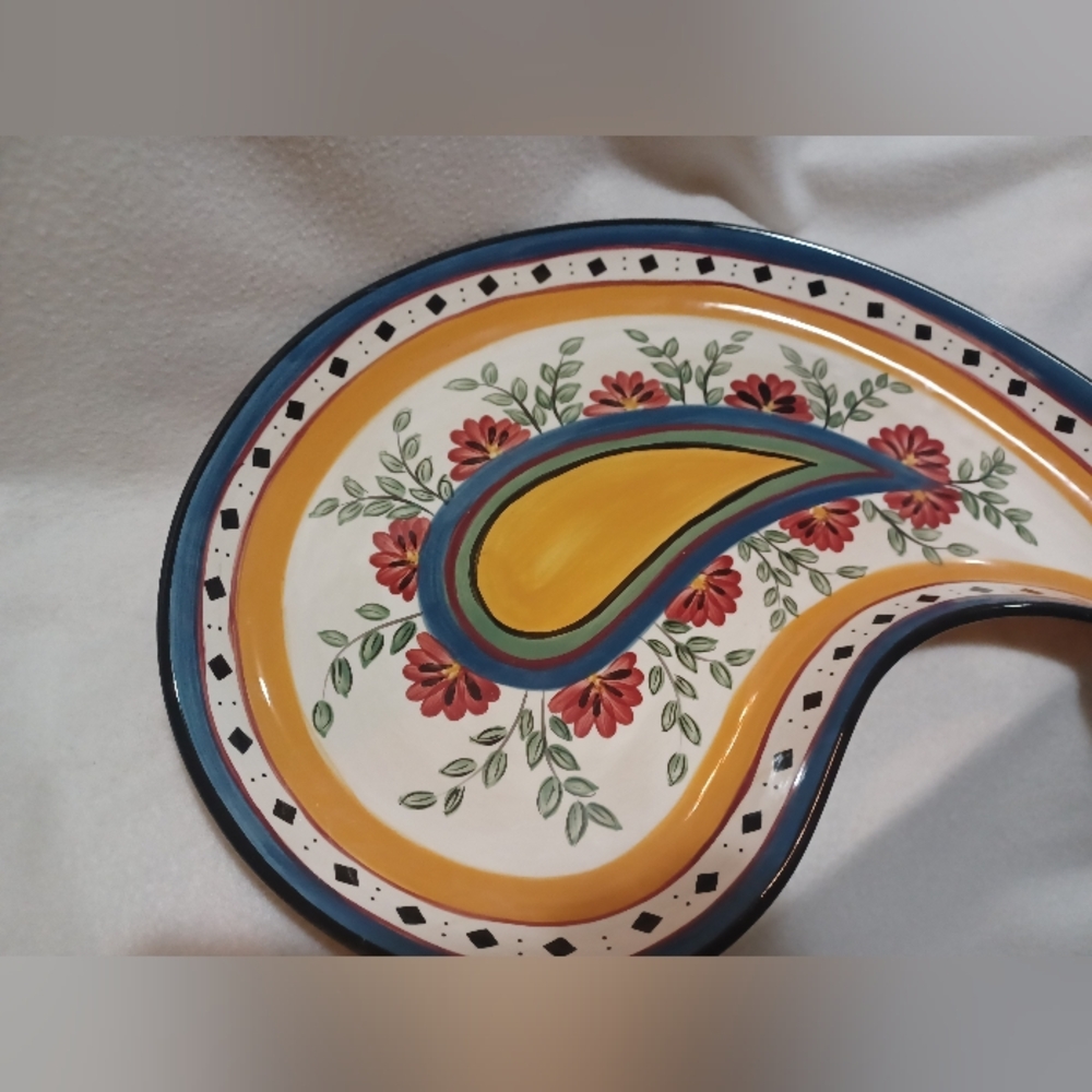 Paisley Shaped Platter w/ 2 Coffee Mugs Plus One Bowl - Picture 10 of 14